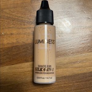 Luminess Silk 4 in 1 shade 030